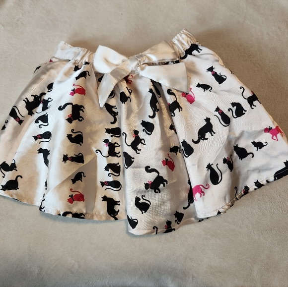 Gymboree Baby Girl's  Bow Cat Skirt  12-18 months - Picture 2 of 3